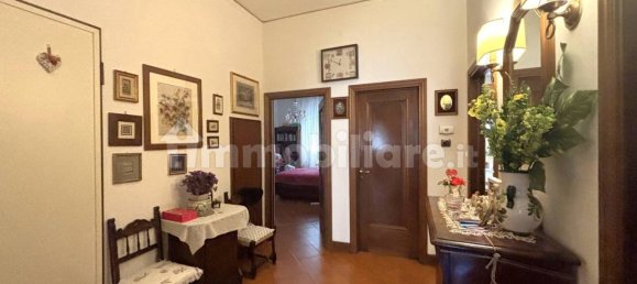 Apartamento de 3 dormitorios en Florence, Italy No. 324444 7