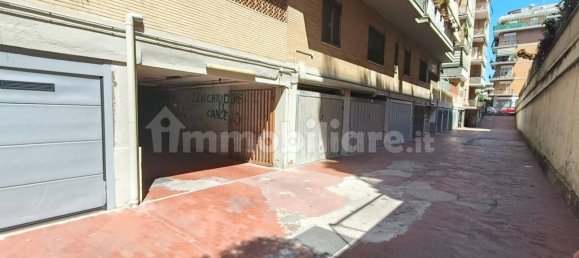 50m² Garage in Rome, Italy No. 267480 5