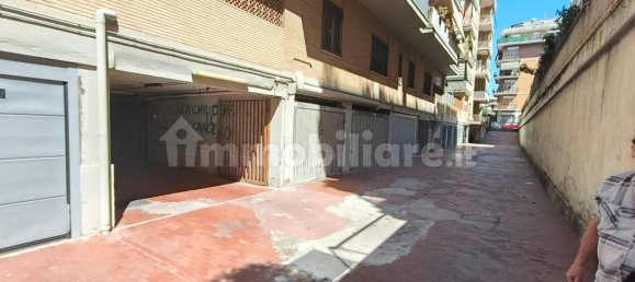 50m² Garage in Rome, Italy No. 267480 8
