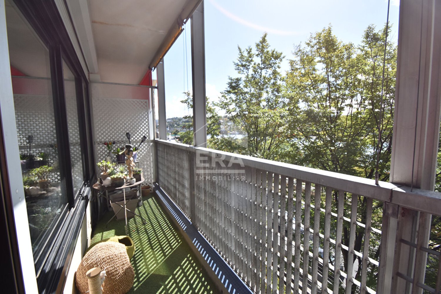 2 rooms Apartment in Boulogne-Billancourt, France No. 362697