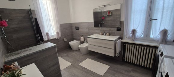 5 bedrooms House in Baldichieri d'Asti, Italy No. 348291 34