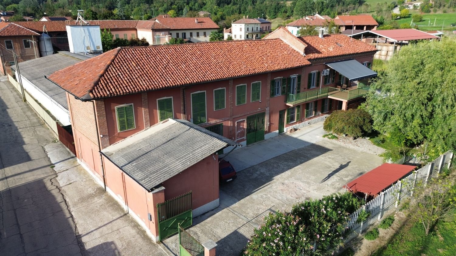 5 bedrooms House in Baldichieri d'Asti, Italy No. 348291