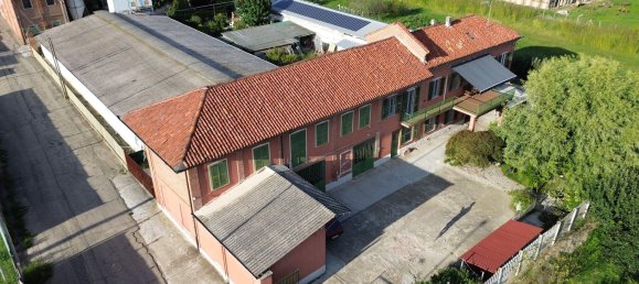 5 bedrooms House in Baldichieri d'Asti, Italy No. 348291 14