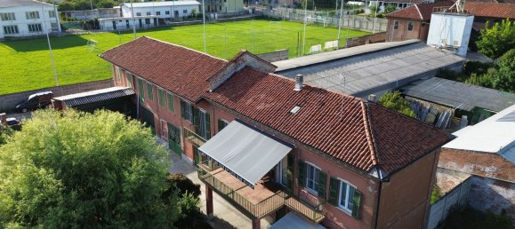 5 bedrooms House in Baldichieri d'Asti, Italy No. 348291 15