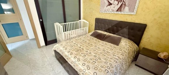 3 rooms Apartment in Bisceglie, Italy No. 32742 5