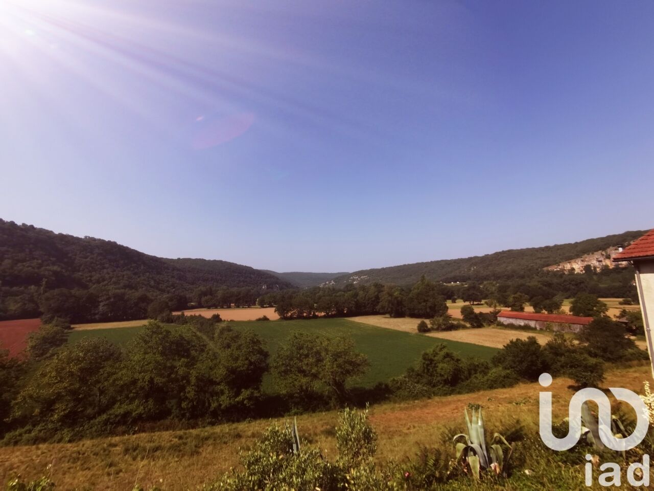 5 bedrooms House in Lot, France No. 289448