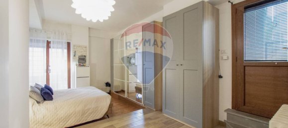 2 bedrooms Apartment in Rome, Italy No. 336983 18