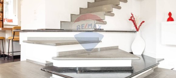 2 bedrooms Apartment in Rome, Italy No. 336983 5