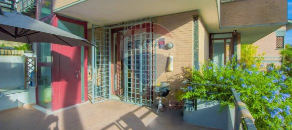 2 bedrooms Apartment in Rome, Italy No. 336983 8