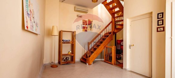 4 rooms House in Giovinazzo, Italy No. 120300 31