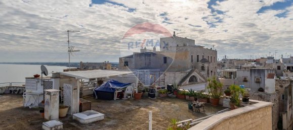 4 rooms House in Giovinazzo, Italy No. 120300 34