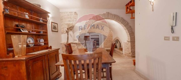 4 rooms House in Giovinazzo, Italy No. 120300 6