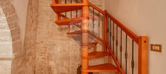 4 rooms House in Giovinazzo, Italy No. 120300 23