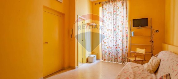 4 rooms House in Giovinazzo, Italy No. 120300 25
