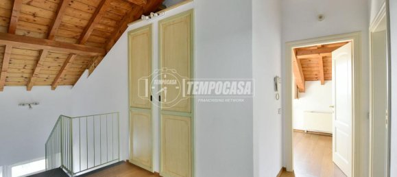 4-Zimmer Wohnung in Erba, Italy, Nr. 13745 12
