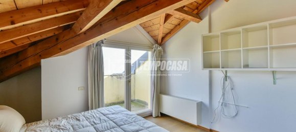 4-Zimmer Wohnung in Erba, Italy, Nr. 13745 14