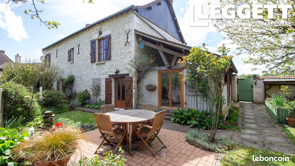 Casa T3 em Champigny-sur-Veude, France N.º 67841