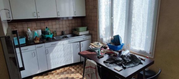 Casa de 4 dormitorios en La Riviere-de-Corps, France No. 238218 8