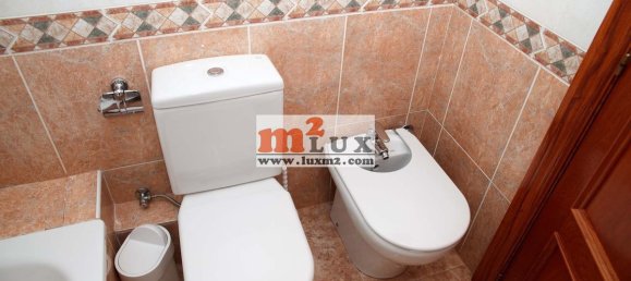 Apartamento de 3 dormitorios en Sant Feliu de Guíxols, Spain No. 13302 8