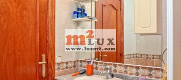 Apartamento de 3 dormitorios en Sant Feliu de Guíxols, Spain No. 13302 10