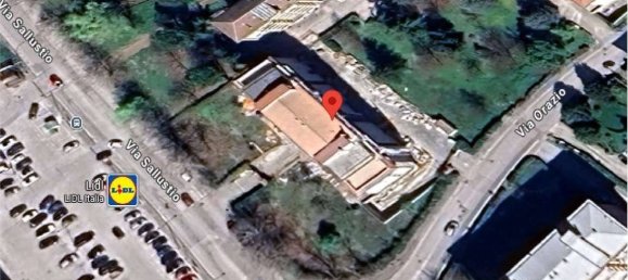 2 bedrooms Apartment in Sulmona, Italy No. 345443 5