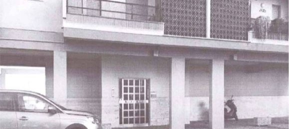 2 bedrooms Apartment in Sulmona, Italy No. 345443 3