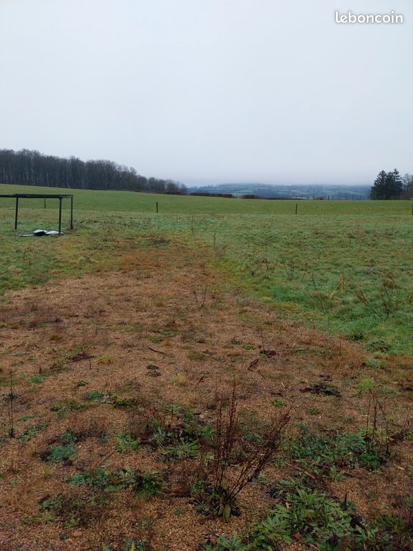  Land in Yonne, France No. 340182