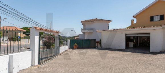 3 bedrooms Villa in Oeiras, Portugal No. 260991 50