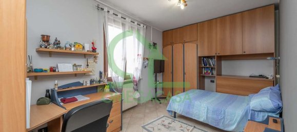 5 bedrooms House in Casalpusterlengo, Italy No. 361191 14