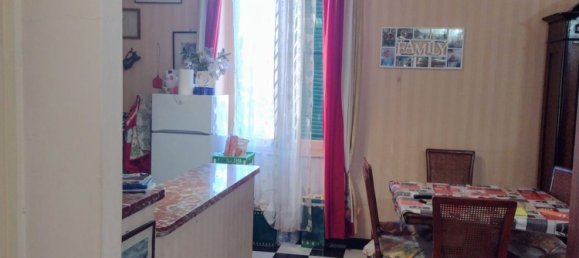 5 rooms Apartment in Sarzana, Italy No. 133150 7