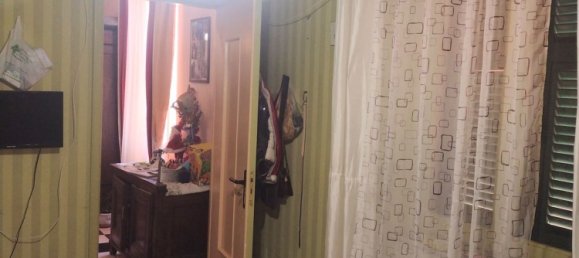 5 rooms Apartment in Sarzana, Italy No. 133150 17