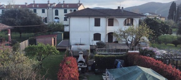 5 rooms Apartment in Sarzana, Italy No. 133150 5