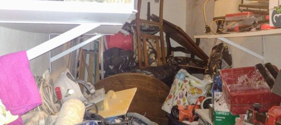 5 rooms Apartment in Sarzana, Italy No. 133150 4