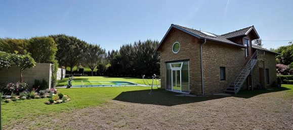  قطعة أرض في Klang, France 25674متر مربع رقم 238345 11