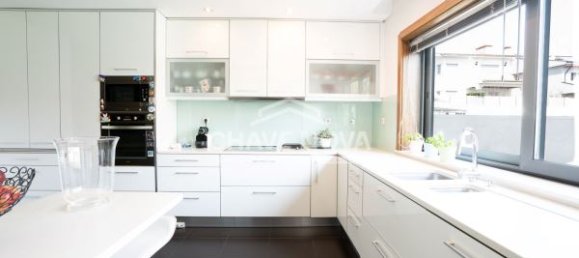 3 bedrooms House in Vila Nova de Gaia, Portugal No. 82751 14