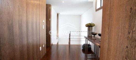 3 bedrooms House in Vila Nova de Gaia, Portugal No. 82751 11