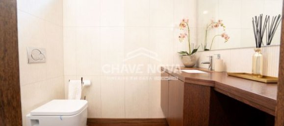 3 bedrooms House in Vila Nova de Gaia, Portugal No. 82751 12