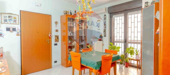 3 Schlafzimmer Wohnung in Bari, Italy, Nr. 221917 2