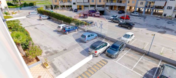 3 Schlafzimmer Wohnung in Bari, Italy, Nr. 221917 13