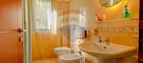 3 Schlafzimmer Wohnung in Bari, Italy, Nr. 221917 8