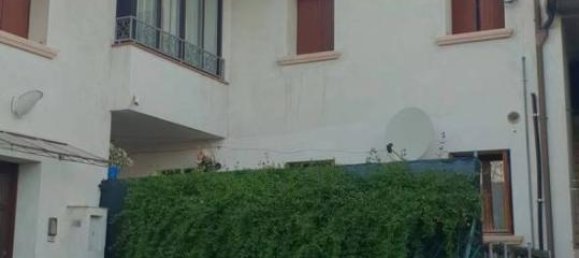 Apartamento de 5 habitaciónes en Pordenone, Italy No. 35251 47