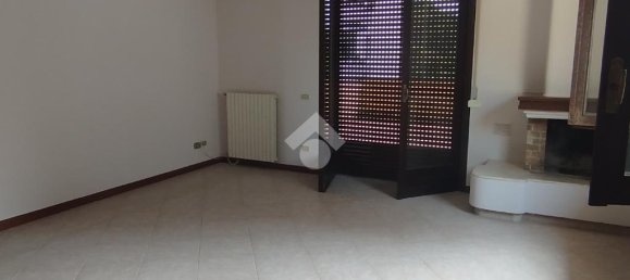 450m² Building in Caronno Pertusella, Italy No. 257662 14