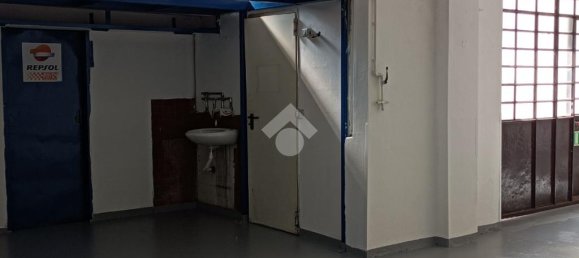 450m² Building in Caronno Pertusella, Italy No. 257662 9