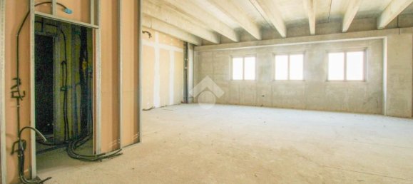  مكتب في Cazzago San Martino, Italy 240متر مربع رقم 209376 13