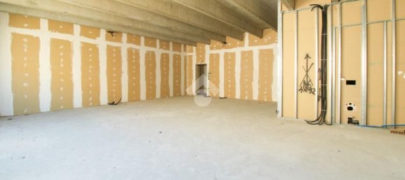  مكتب في Cazzago San Martino, Italy 240متر مربع رقم 209376 12