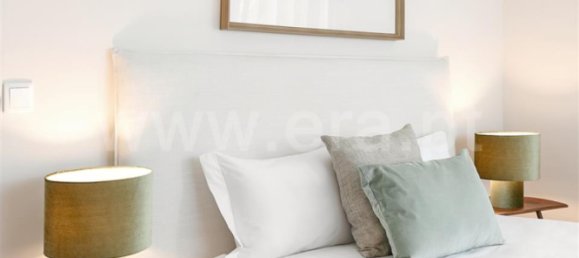 Casa de 3 dormitorios en Cascais, Portugal No. 90120 17