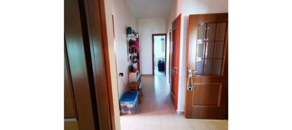 4 rooms Apartment in Rome, Italy No. 31250 3