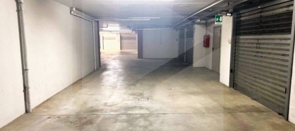 Гараж с 1 комнатой в Триджано, Италия № 27663 8