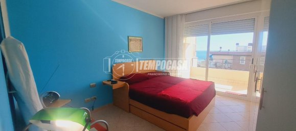 2 rooms Apartment in Sanremo, Italy No. 7066 7