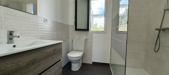 3 Schlafzimmer Haus in Brest, France, Nr. 207543 9